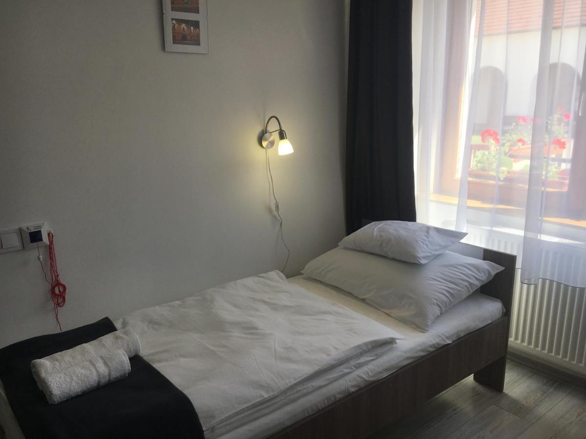 Keresztúri Vendégház Bodrogkeresztur Esterno foto